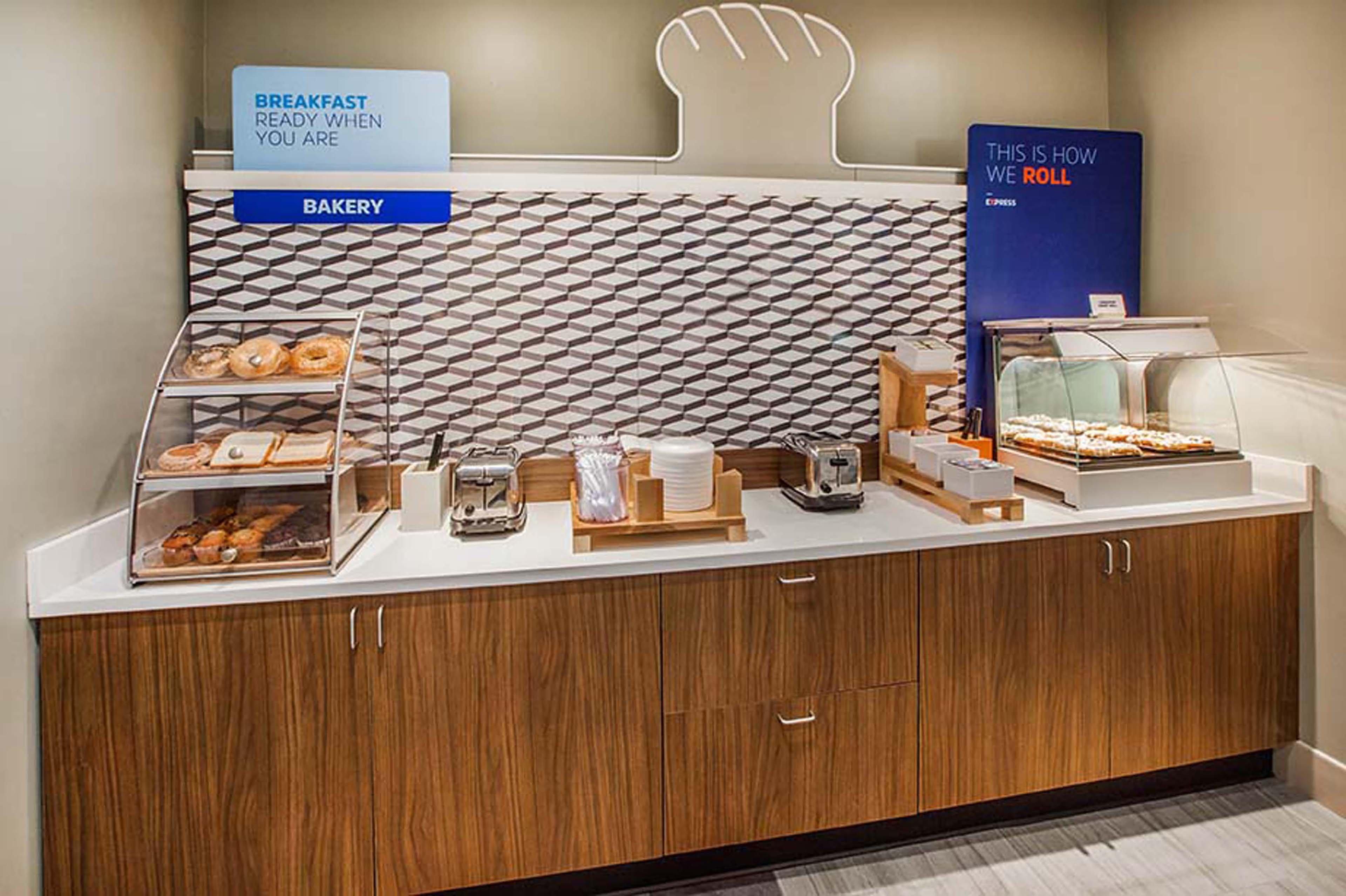 Holiday Inn Express & Suites - Lexington W - Versailles By Ihg Kültér fotó